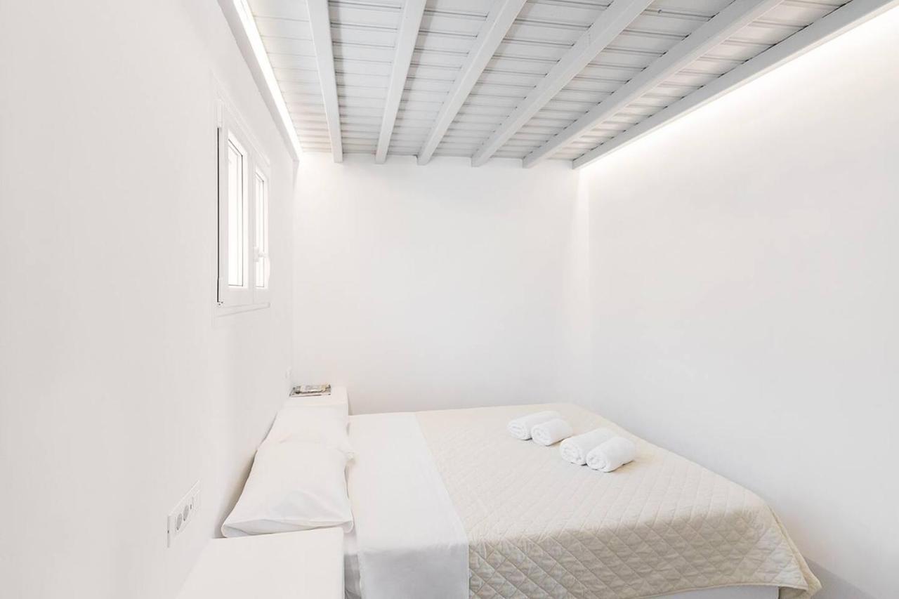 Brand New Mykonos Town Suites Exterior photo