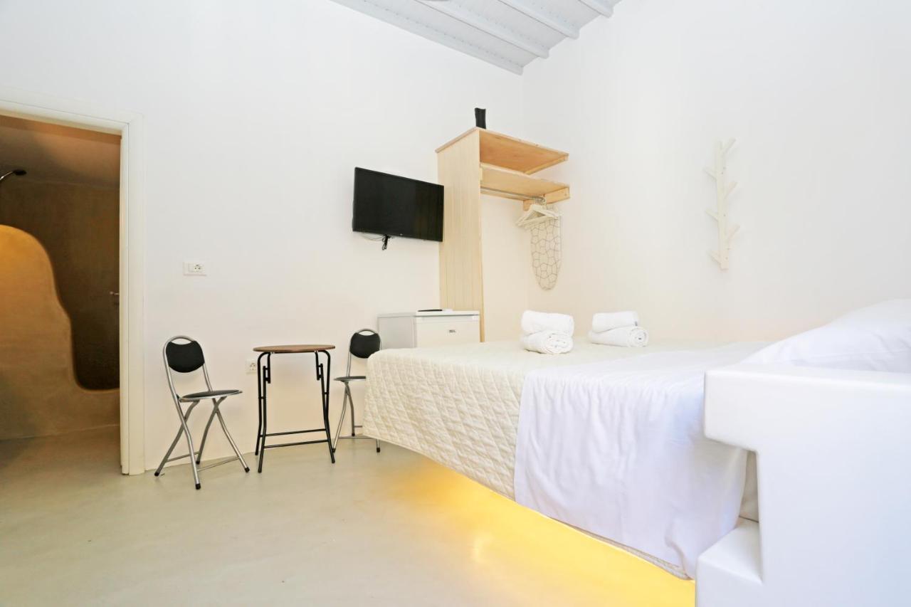 Brand New Mykonos Town Suites Exterior photo